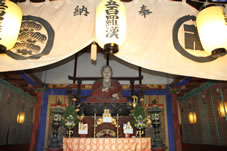 羅漢堂の弘法大師像