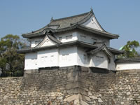 大手門を北西部から防御する重要な二層の隅櫓「千貫櫓」