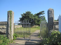 経ヶ岬灯台の門