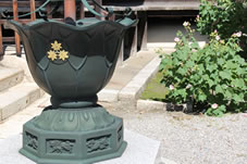 寺紋の三つ楓