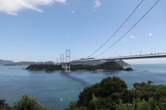 糸山展望公園「来島海峡大橋」