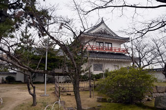 伏見櫓（京都伏見城から移されたもので重要文化財）