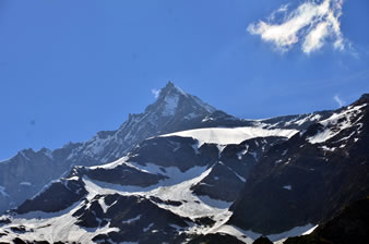 スイスで2番目に高い山、ドーム（4545ｍ）